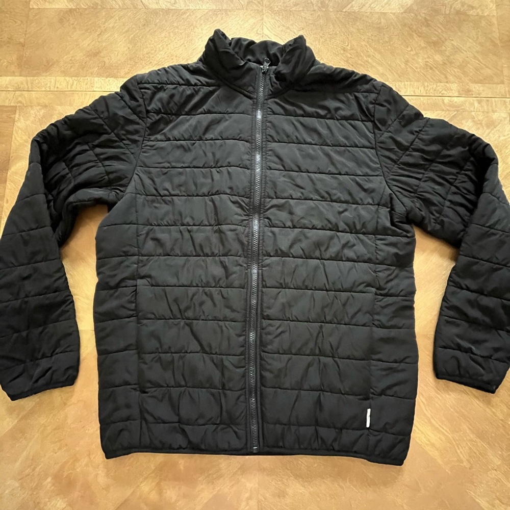 Voyager Men's Quilted Black Puffer Jacket With Plaid Fleece Lining